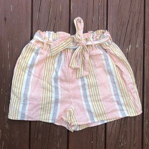 Short with stripes